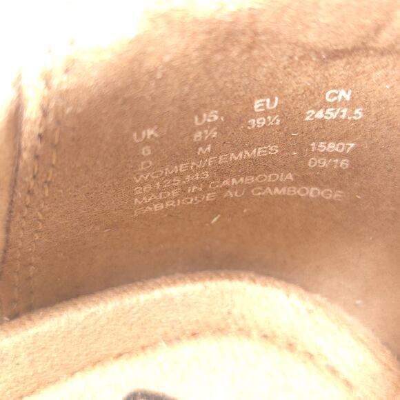 Clarks Collection Leather Slip On Casual Loafer Flat Womens Size 8.5 15807 Brown - Picture 7 of 9